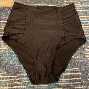 Aerie High-Waist Black Shaping bikini bottoms